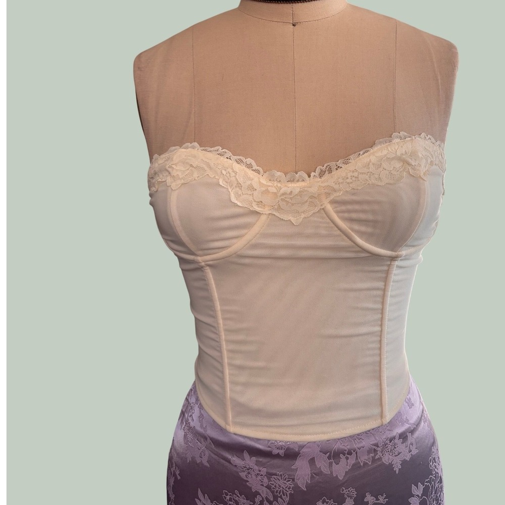 Cream Lace-Trim Strapless Bustier Top